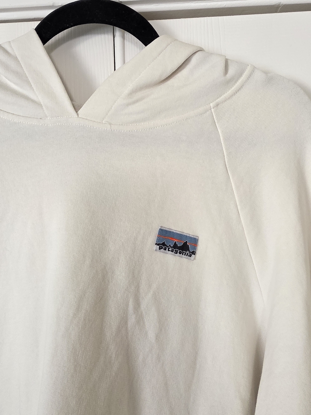 Patagonia Cream Hoodie with Logo Patch - Picture 2 of 4